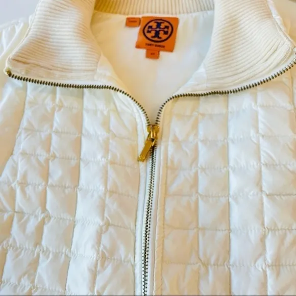 ❤️ TORY BURCH Tricia White puffer Vest Size XS M24