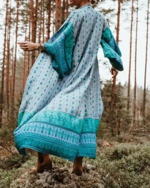 Aleida Kimono
