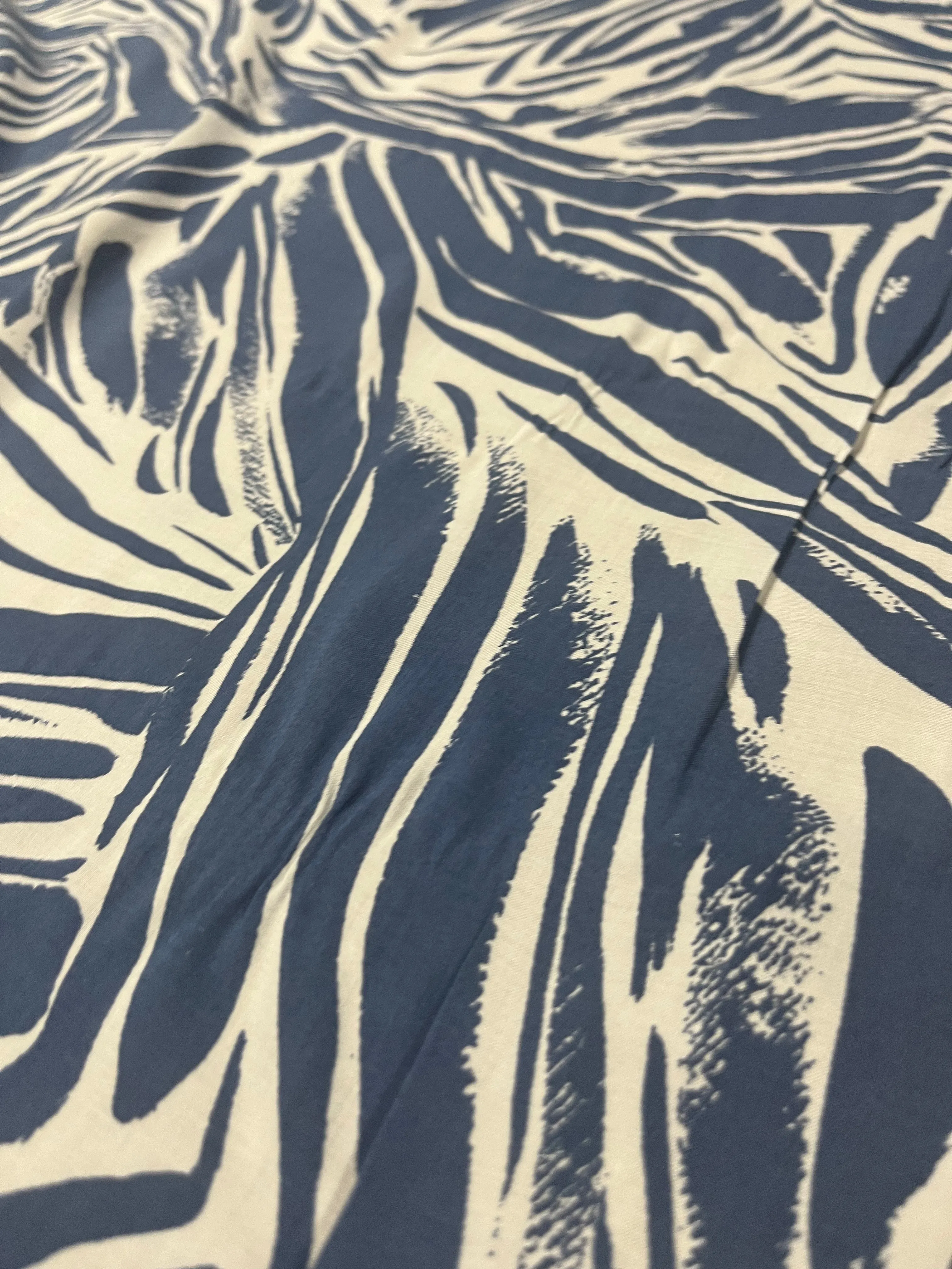 B01 1701 cotton voile bicolor indigo print