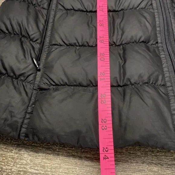 Be Boundless Bomber Puffer Vest  Black size small