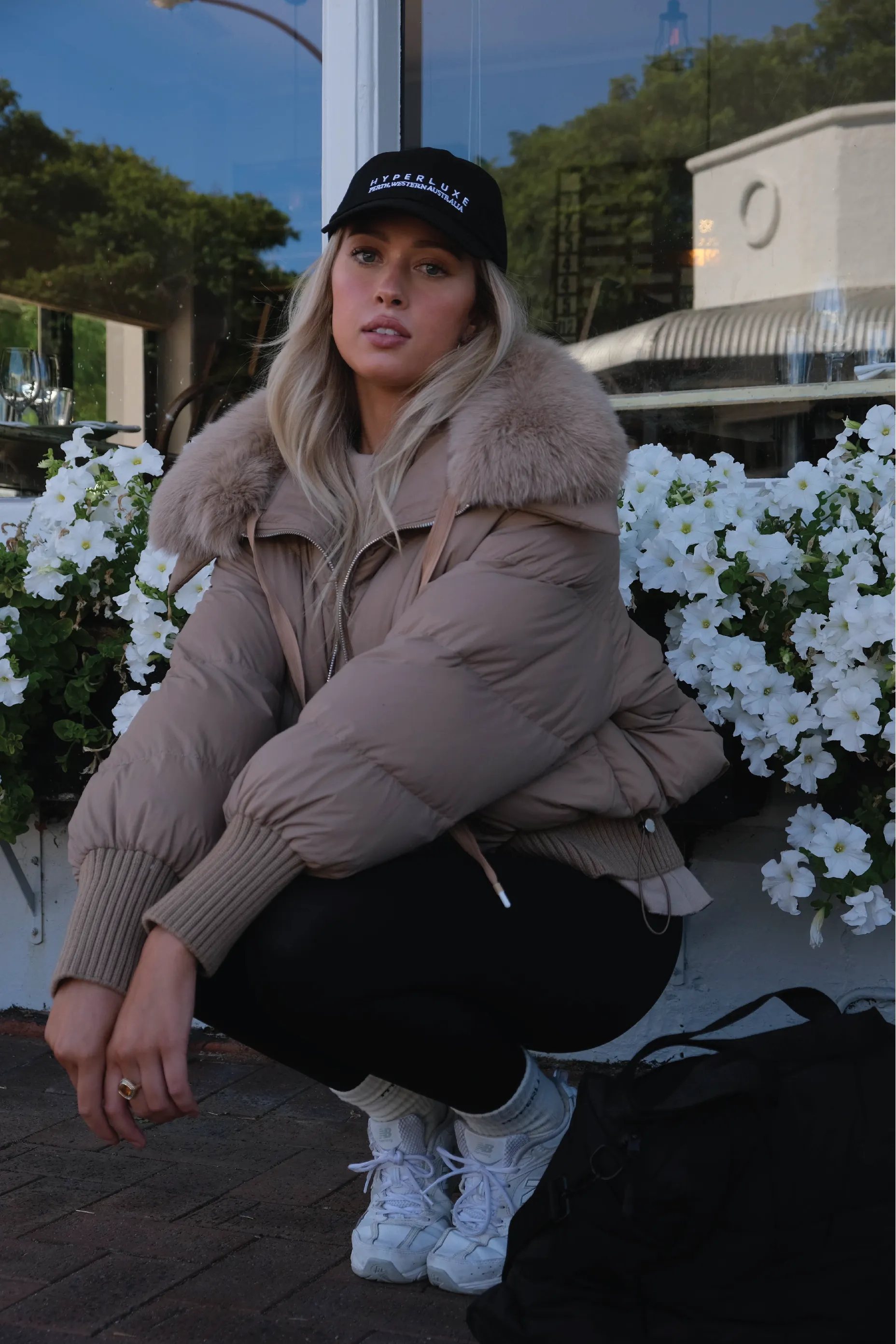 Billie Puffer in Latte