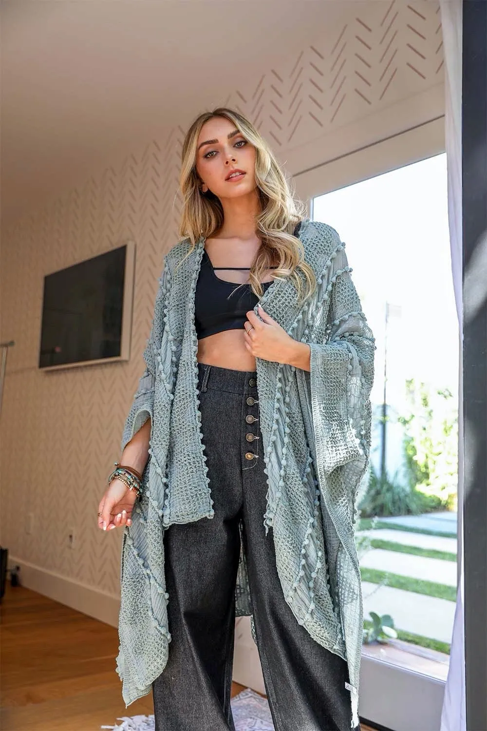 Boho Zig Zag Embroidered Kimono: A Stylish Statement Piece