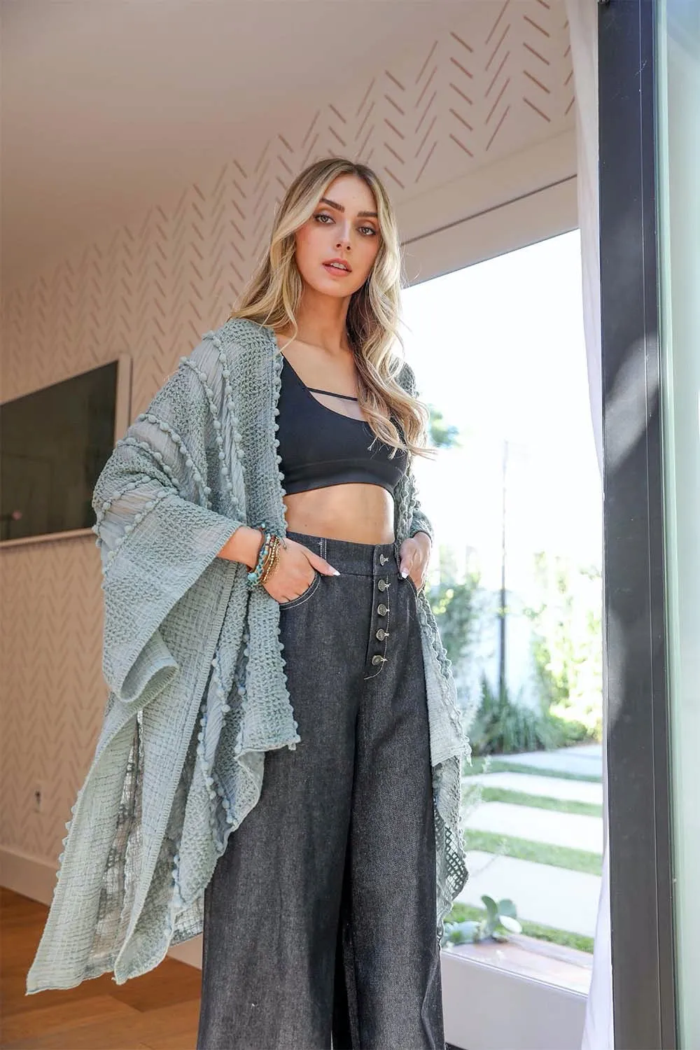 Boho Zig Zag Embroidered Kimono: A Stylish Statement Piece