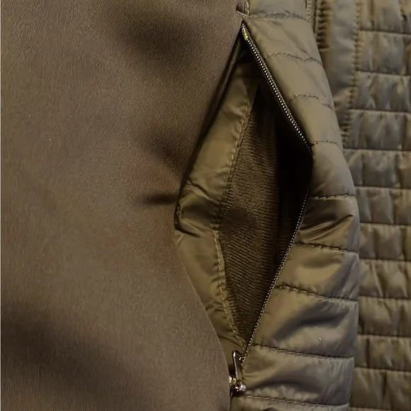 Calia by Carrie Underwood Full Zip Hybrid Jacket