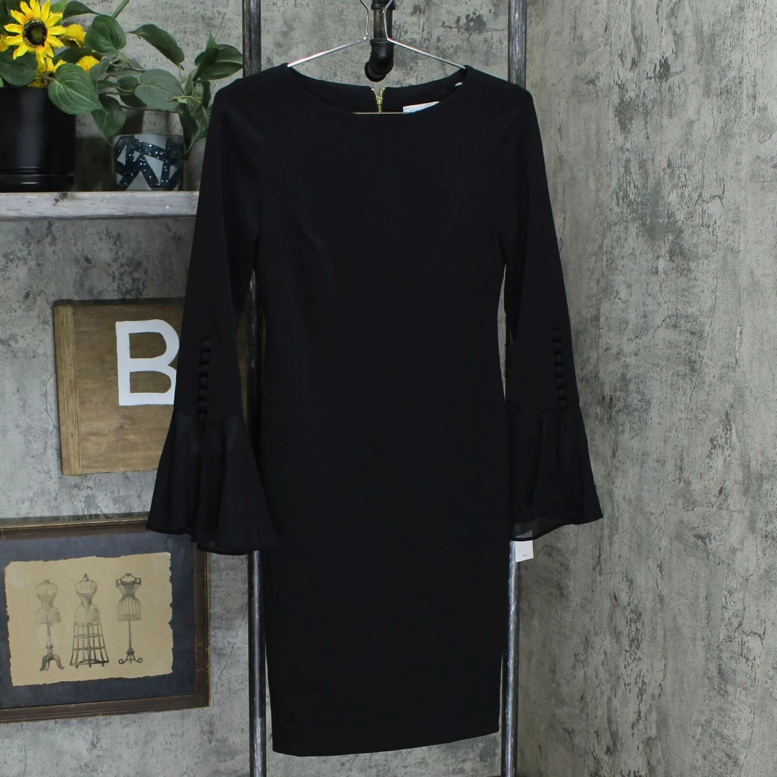 Calvin Klein Women's Petite Ruffled-Sleeve Sheath Dress