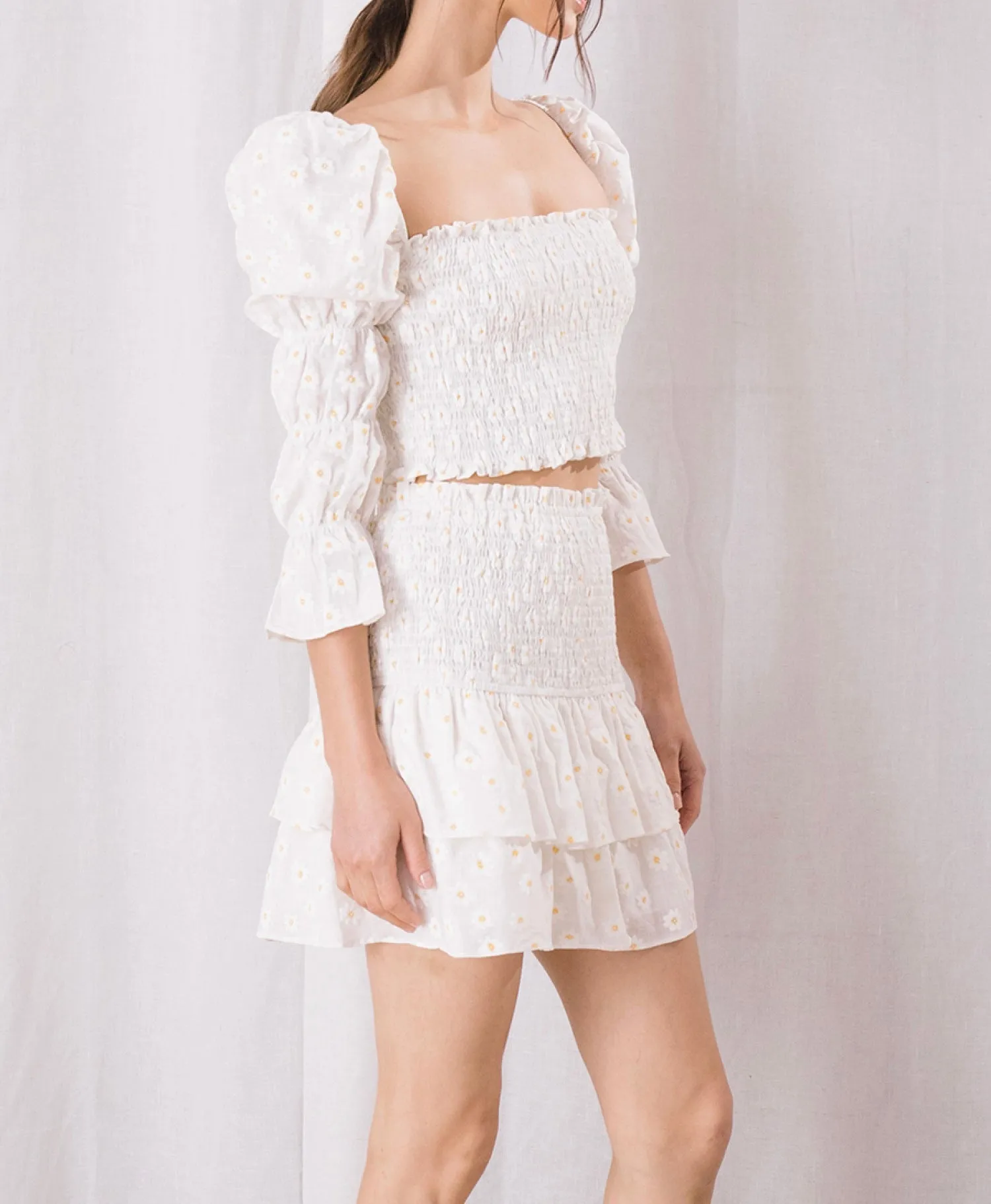 Daisy Floral Print Ruffle Crop Top