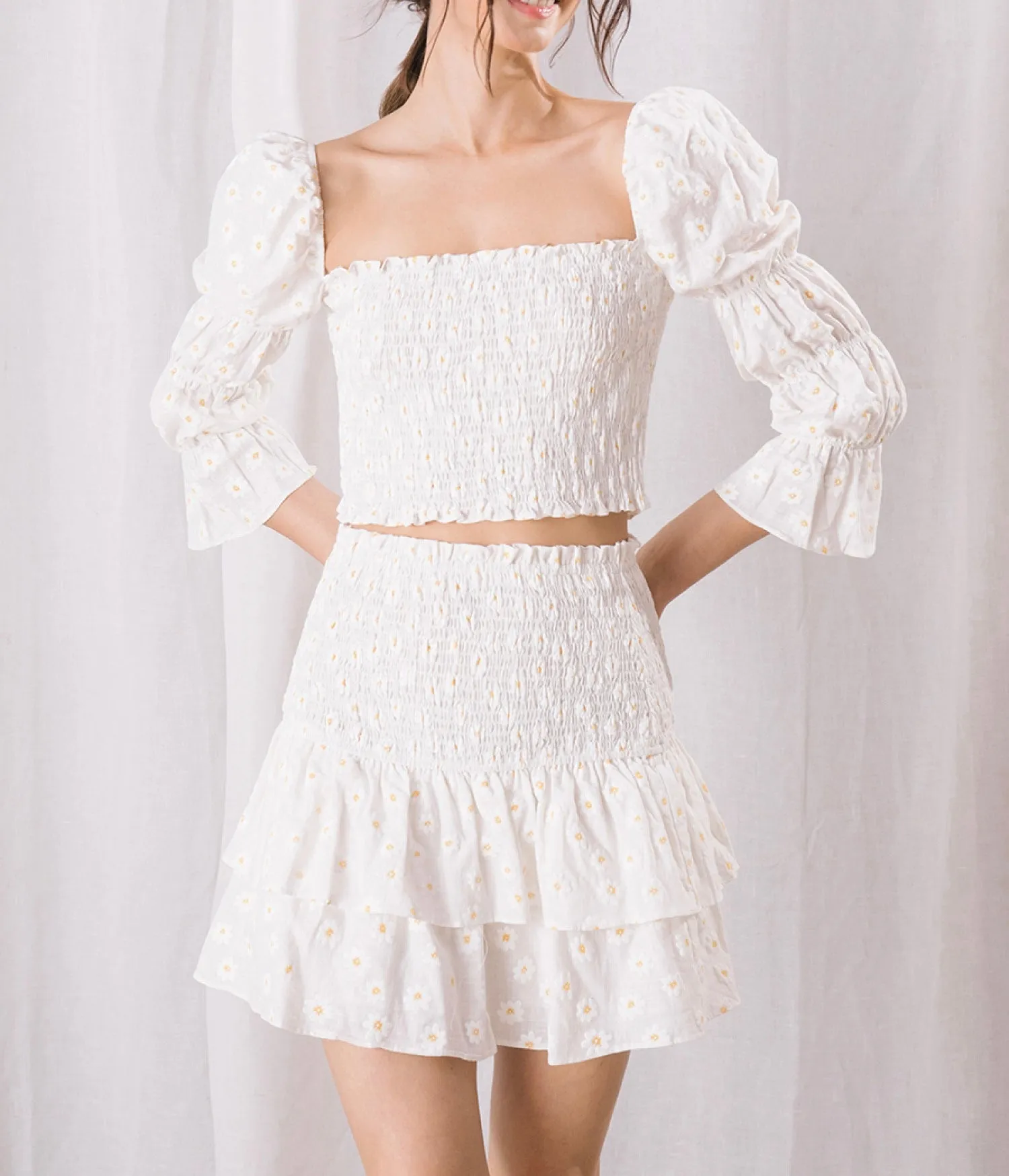 Daisy Floral Print Ruffle Crop Top