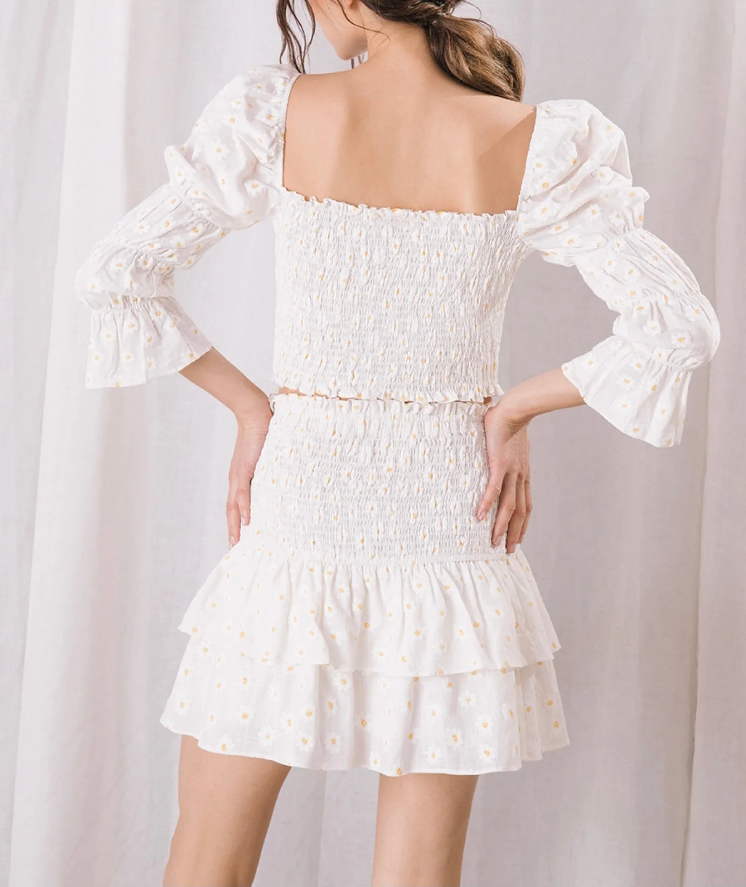 Daisy Floral Print Ruffle Crop Top
