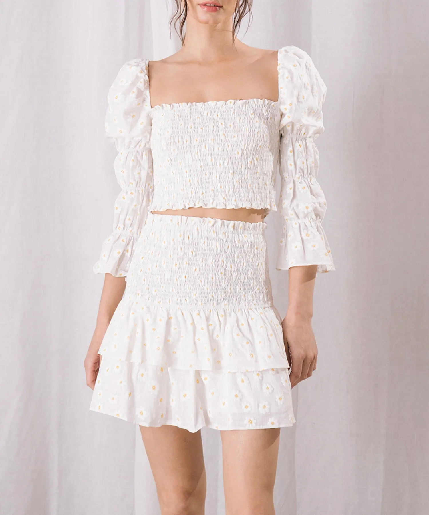 Daisy Floral Print Ruffle Crop Top