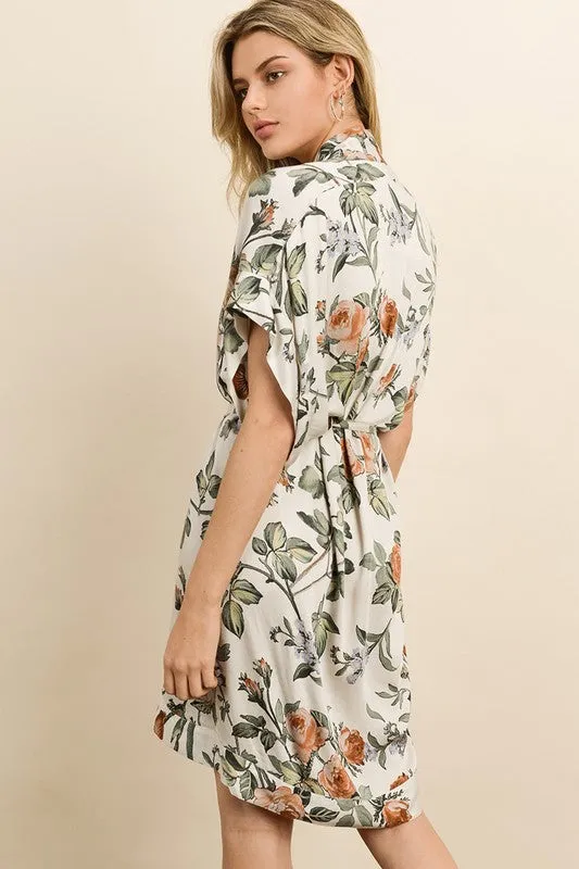DREAMY FLORAL KIMONO DRESS CREAM