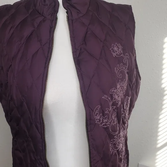 Eddie Bauer goose down purple puffer floral vest size small