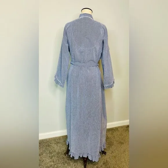 Eileen West Blue Gingham Lightweight Long Robe size S/M