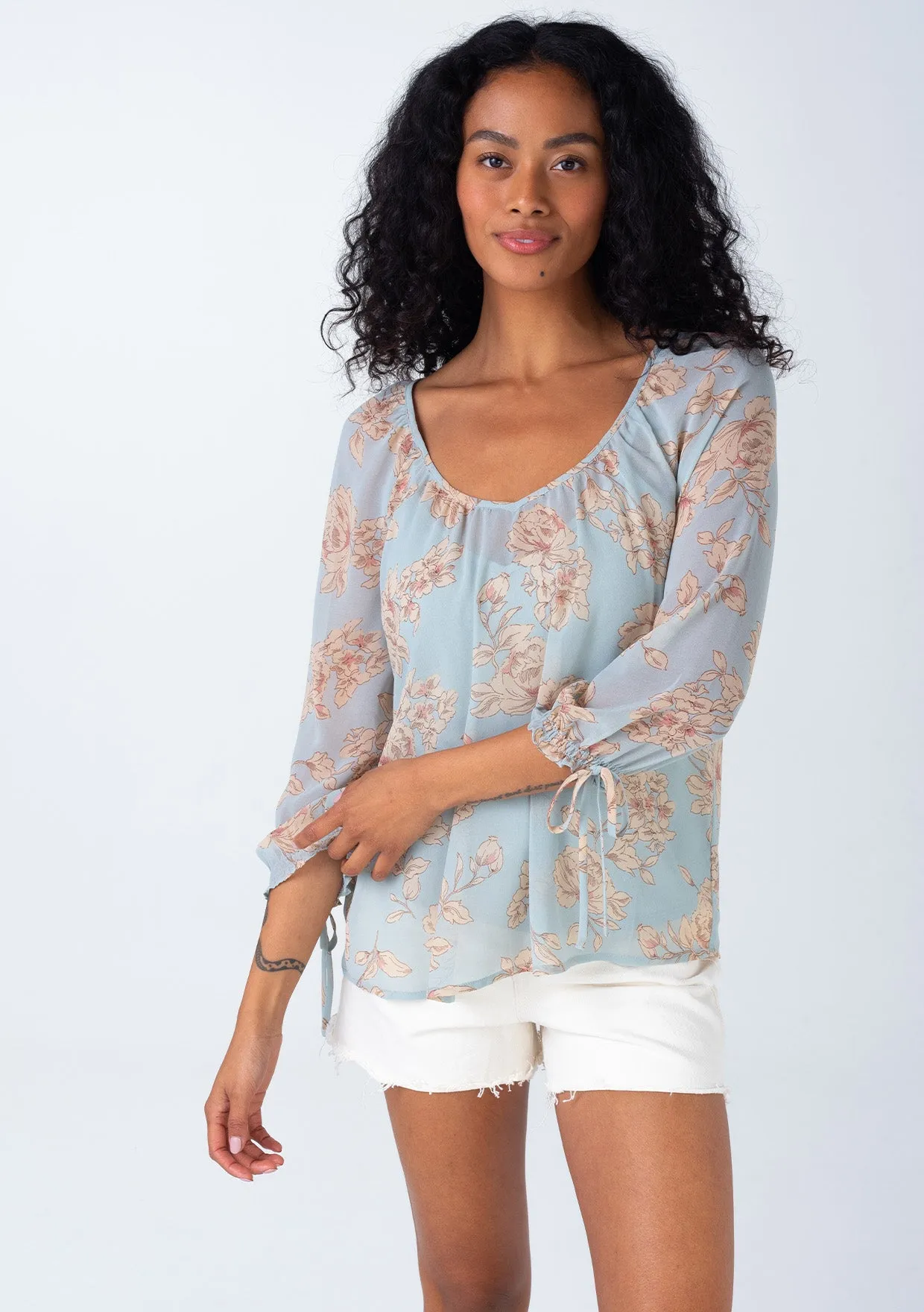 Floral 3/4 Raglan Sleeve V Neck Blouse