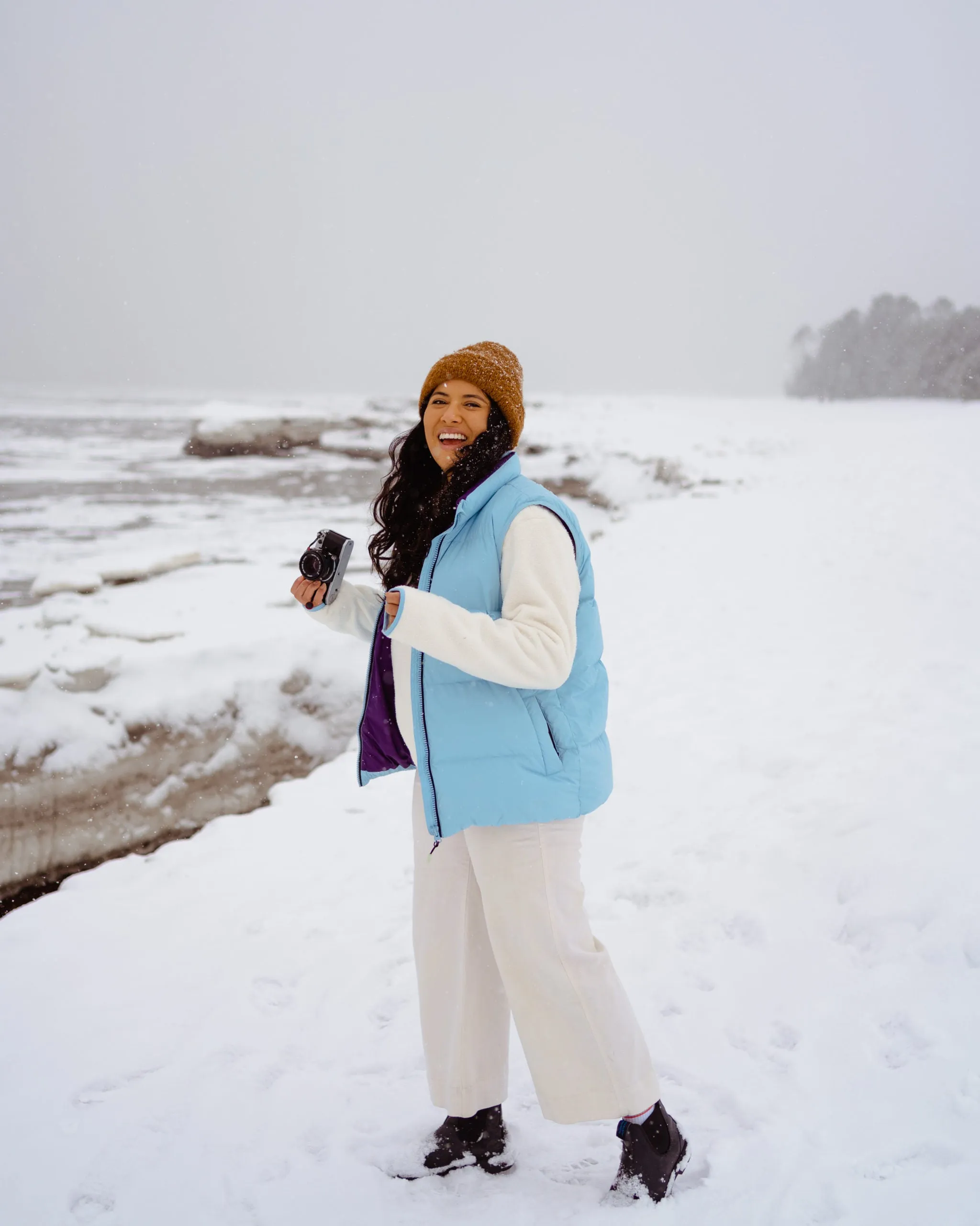 FOSFO Women's Sleeveless Puffer Vest - AK10058