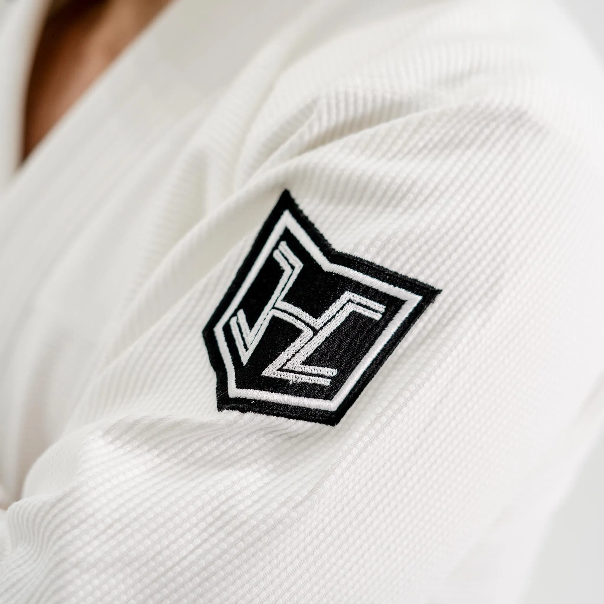 Hooks BJJ GI - Prolight II - White with Black