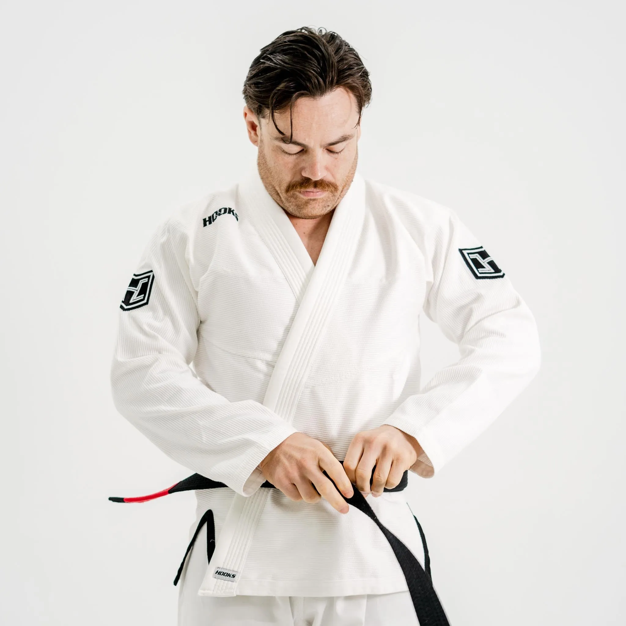 Hooks BJJ GI - Prolight II - White with Black
