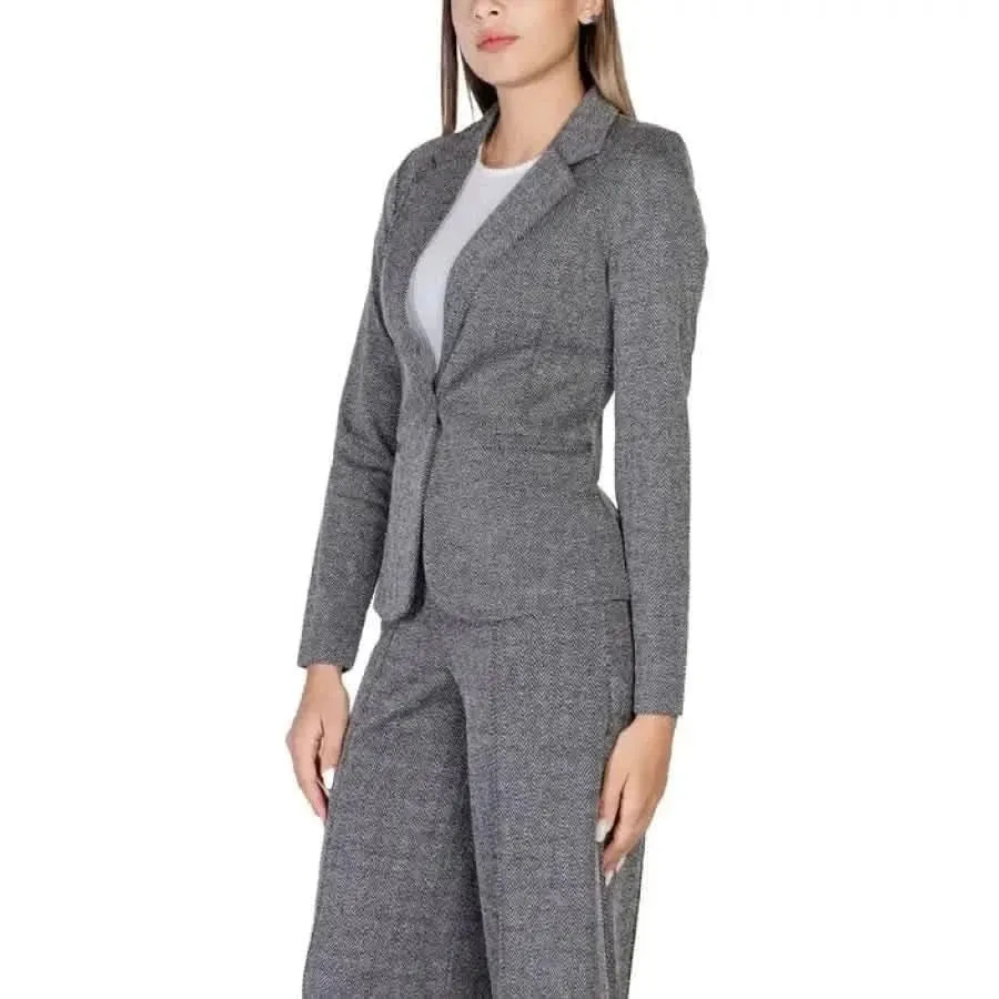Ichi Women Black Pinstripe Blazer with Lapel Collar
