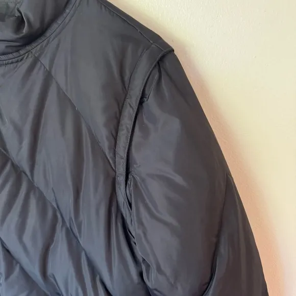 J. Crew black quilted down waterfowl feather filled 2 in 1 puffer coat vest med