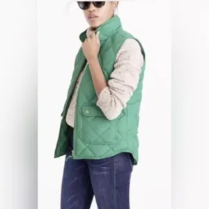 J Crew Excursion Quilted Puffer Gold Zipper Kelly Green Down Filled Snap…