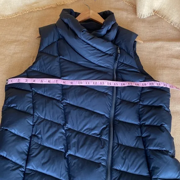 LLBEAN Boundless Black Down Puff Zipper Vest