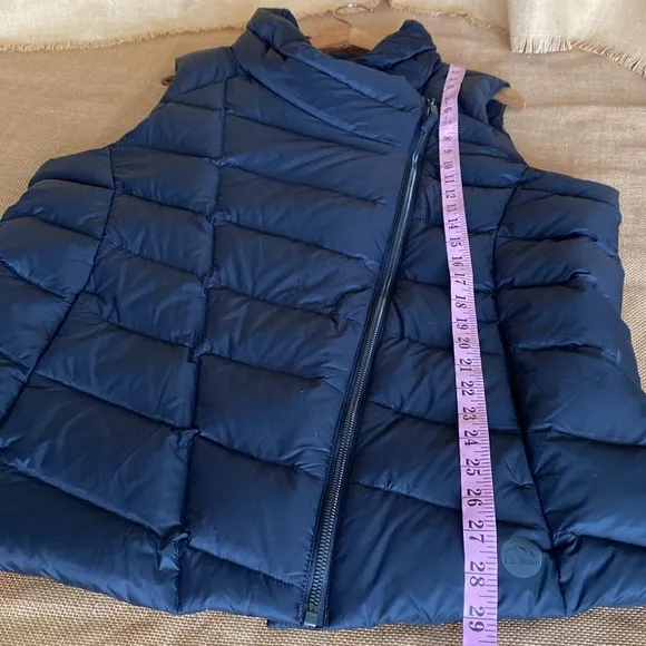 LLBEAN Boundless Black Down Puff Zipper Vest