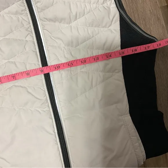 Lole Icy White Black  Down Puffer Vest Size M