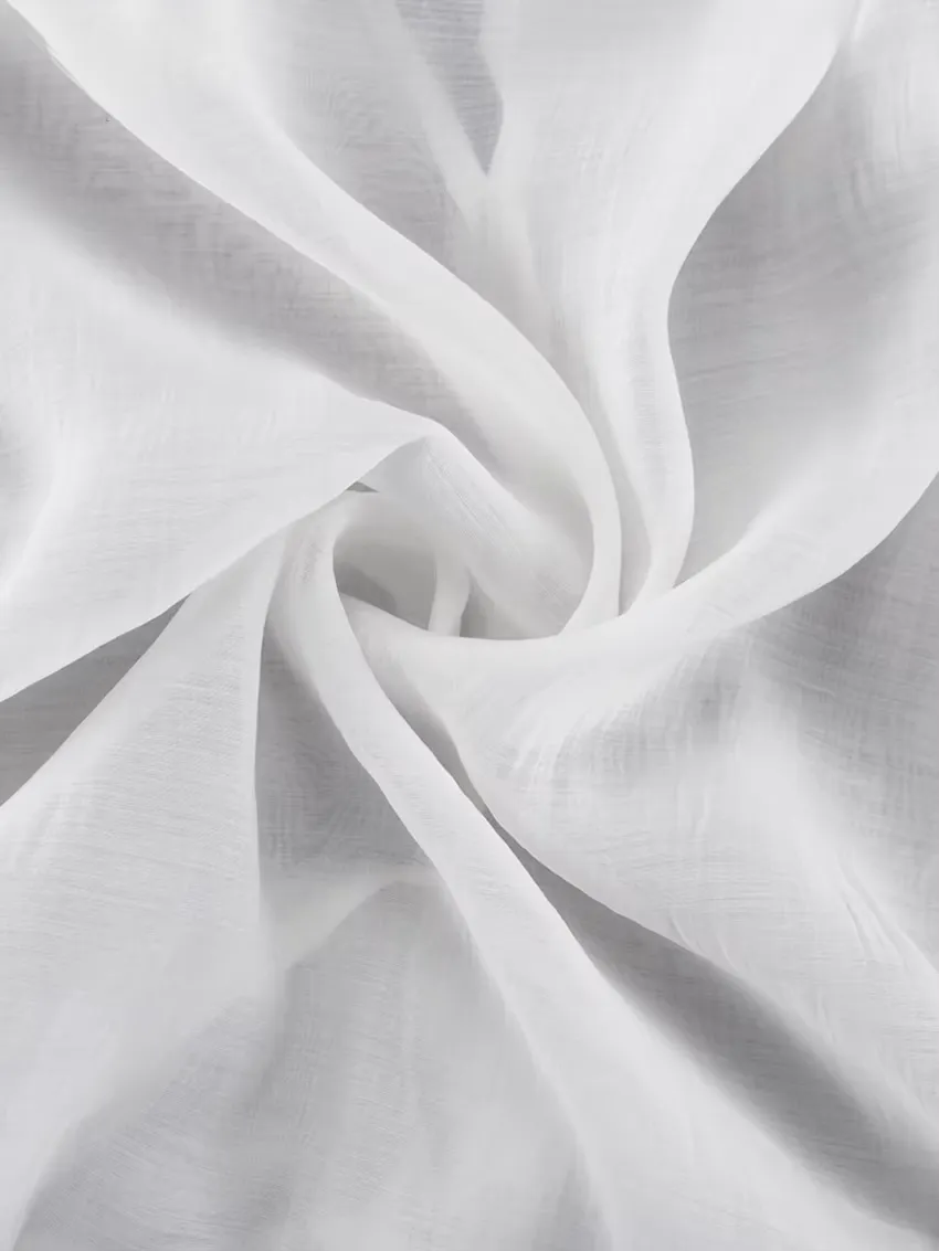 Loose White Ruffled Collar Blouse