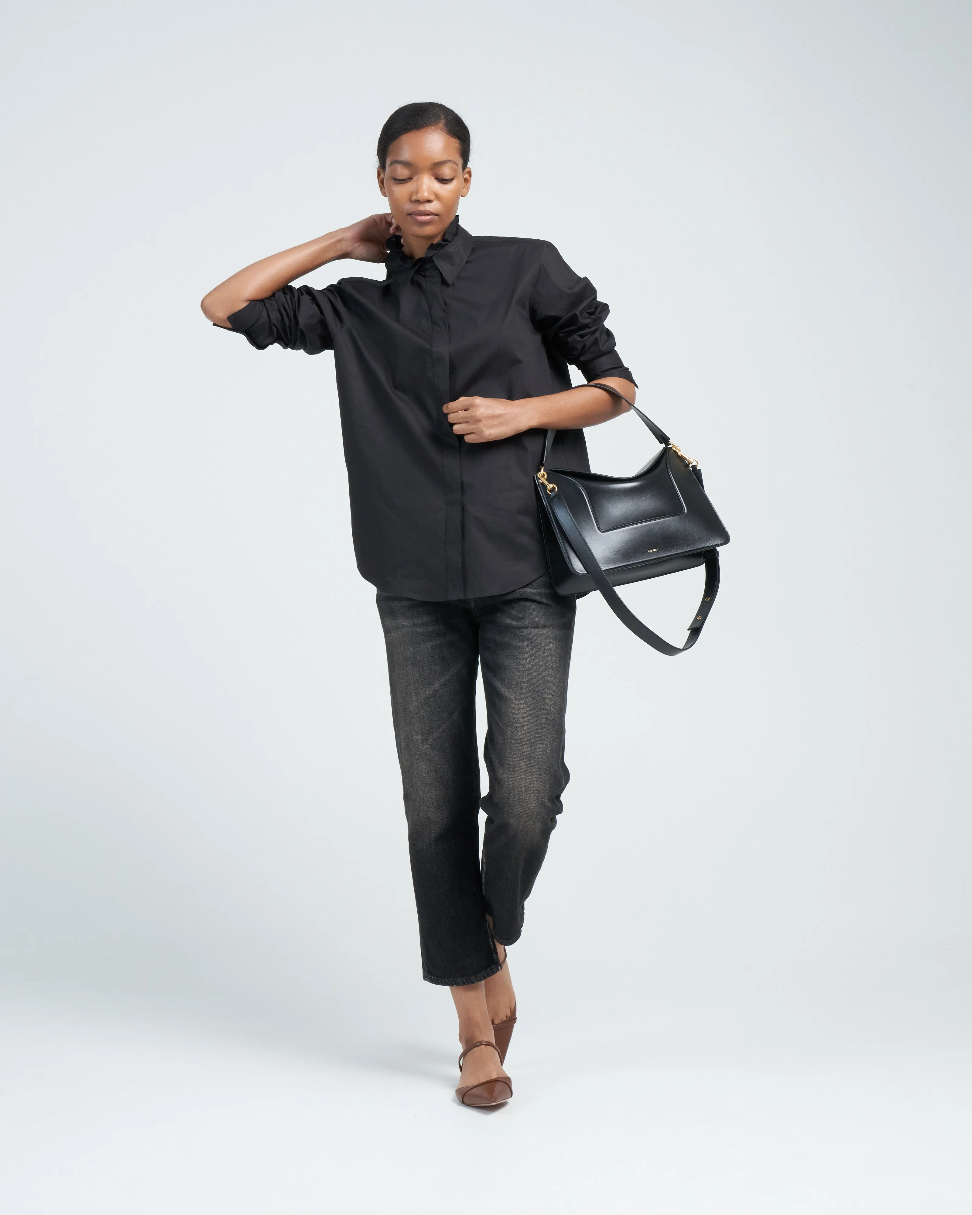 man's shirt w/ frill - black