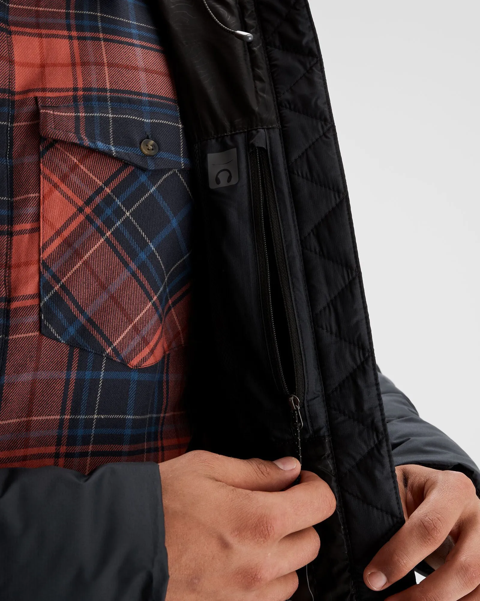 Men's Epiq Hooded Down Jacket - Black/Black