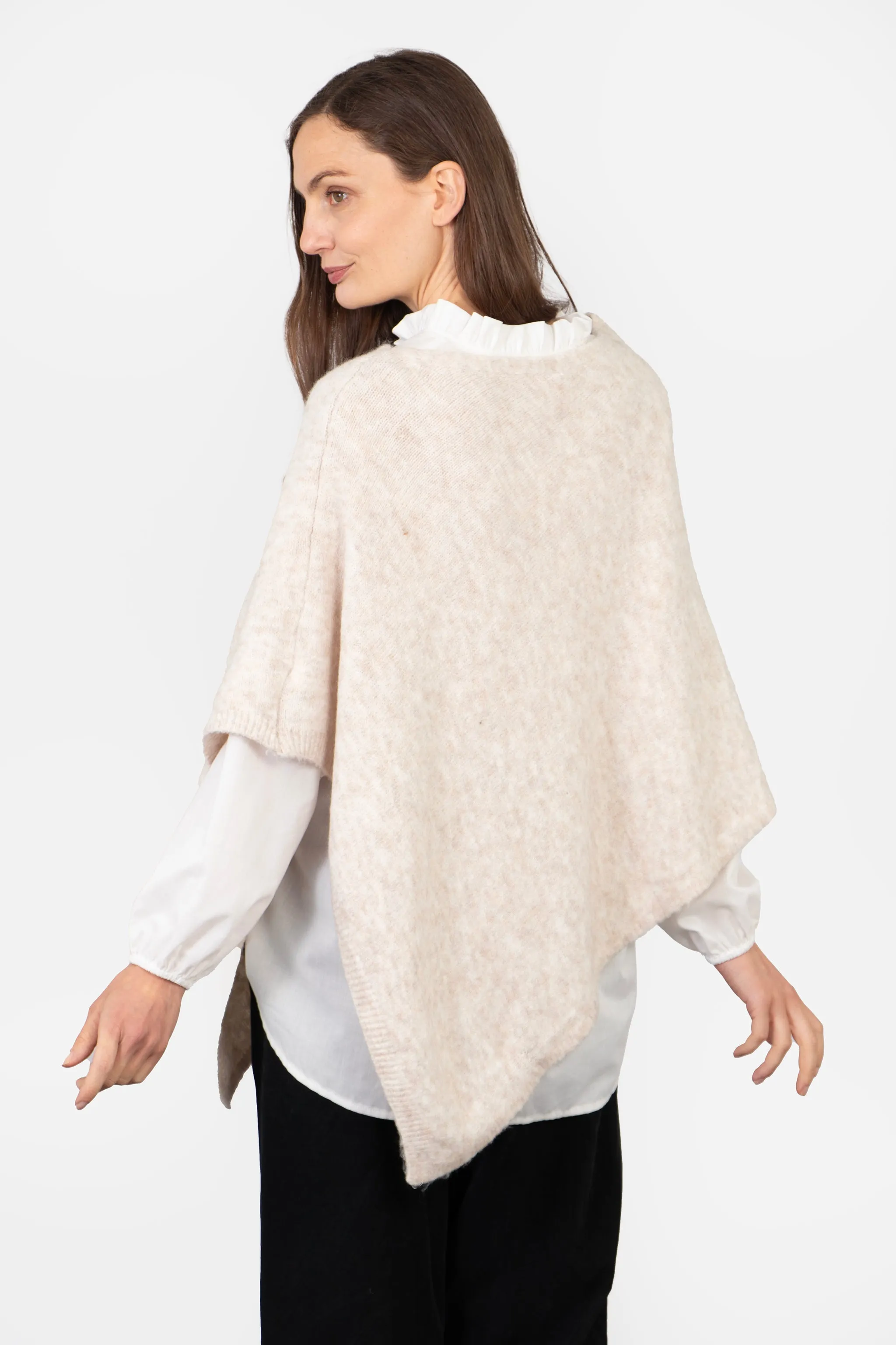 Nina Knitted Poncho - Cream