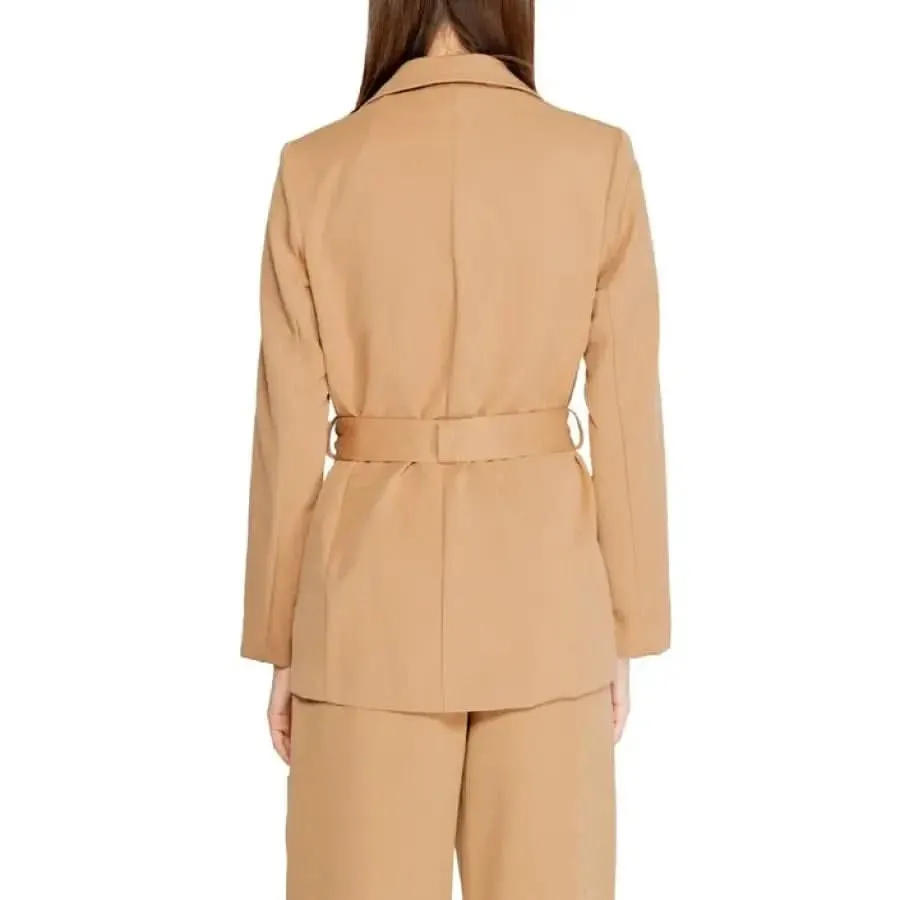 Rinascimento Women Beige Blazer with Lapel Collar and Front Pockets