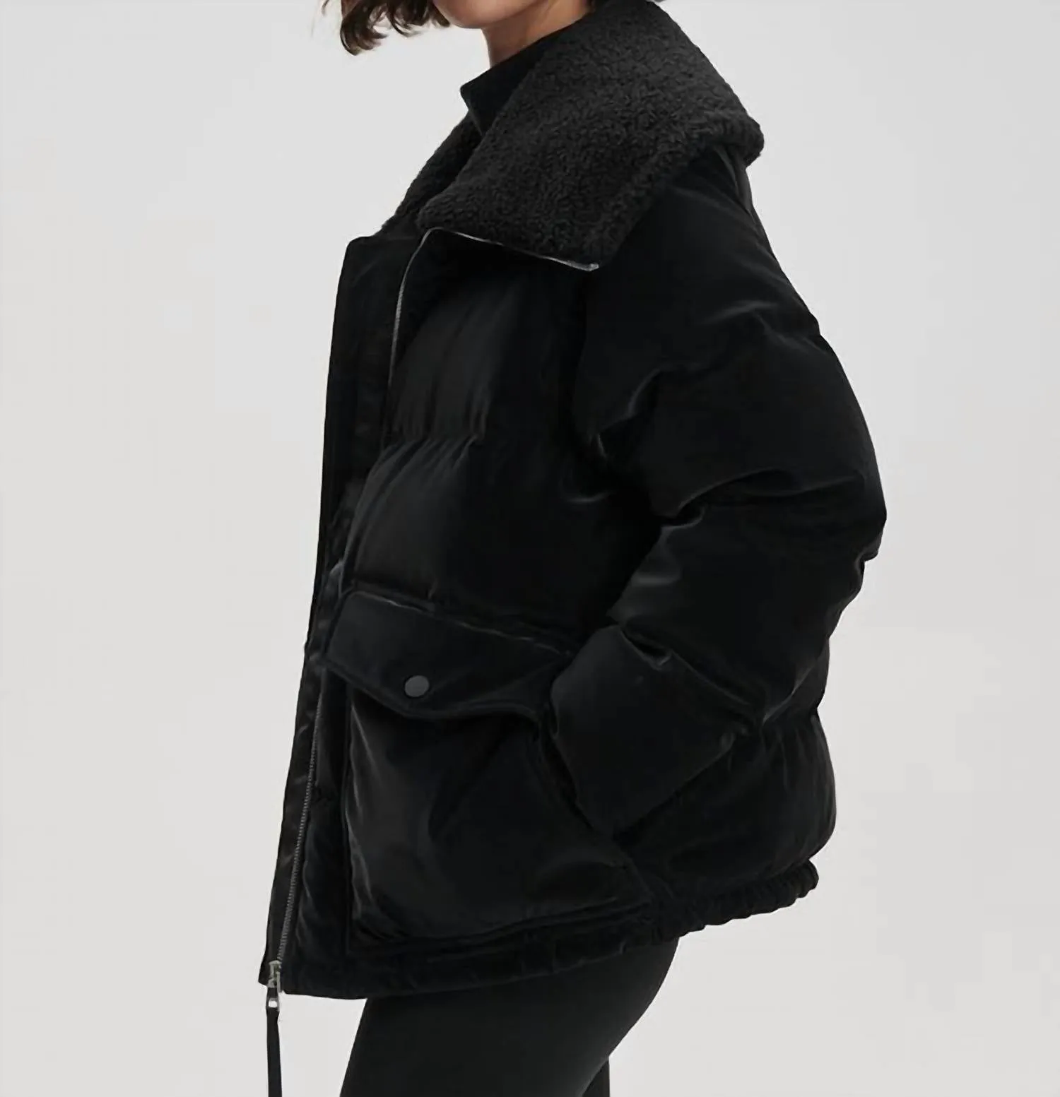 Roseville Down Jacket In Black