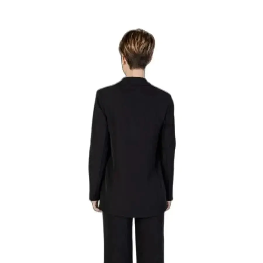 Sandro Ferrone Women's Black Blazer with Lapel Collar