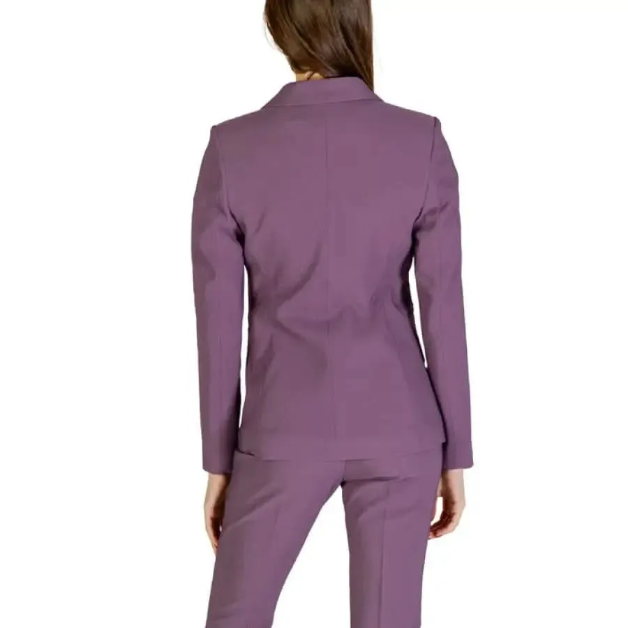 Sandro Ferrone Women's Purple Blazer with Lapel Collar and Buttons