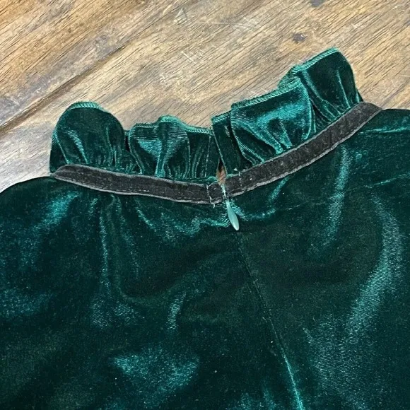Sonja Morgan Velvet Dress Ruffled Tiered Long Sleeve Party Green Mermaid L