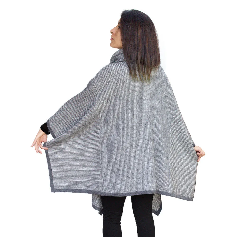 Superfine Alpaca Wool Knitted Turtleneck Poncho Edge Design