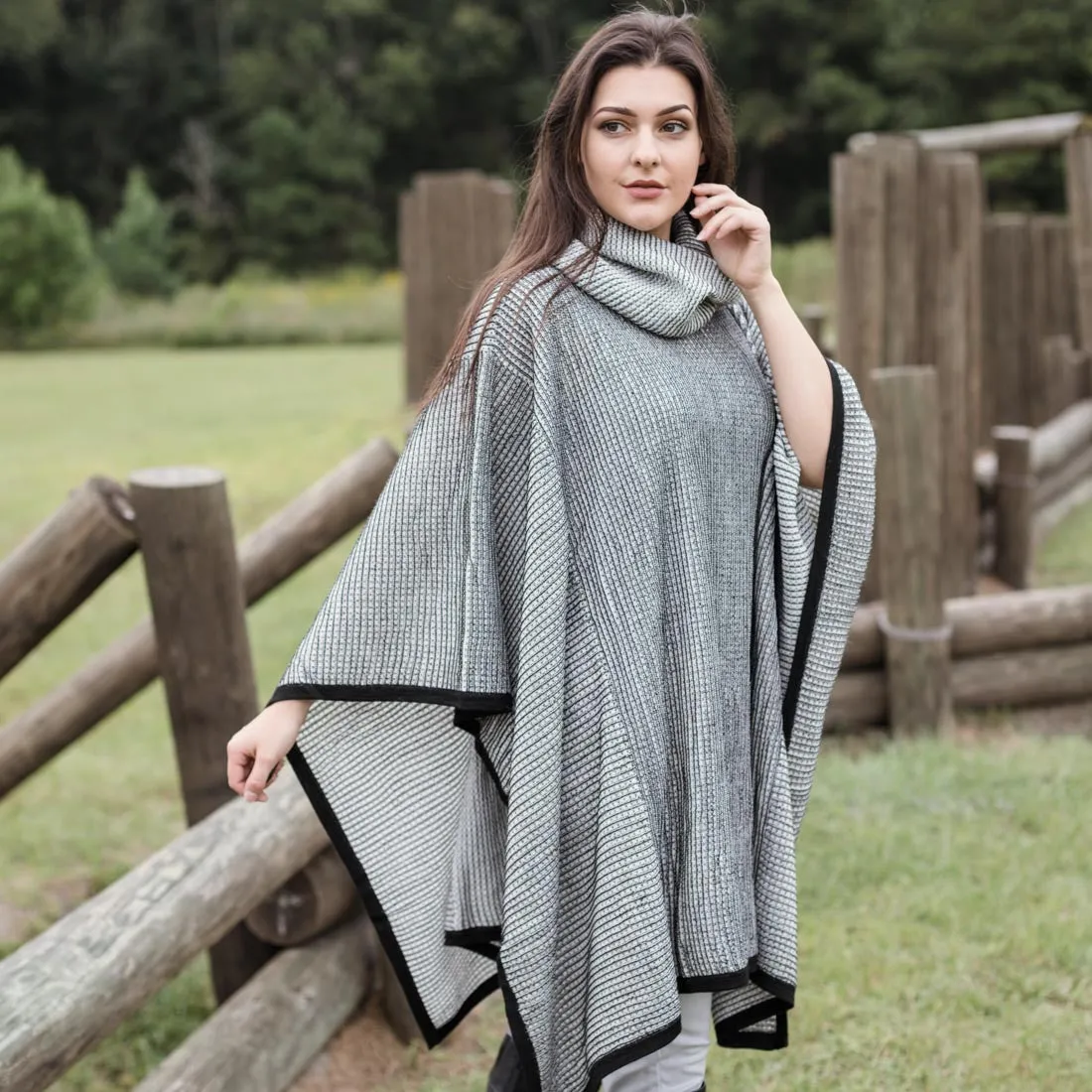 Superfine Alpaca Wool Knitted Turtleneck Poncho Edge Design