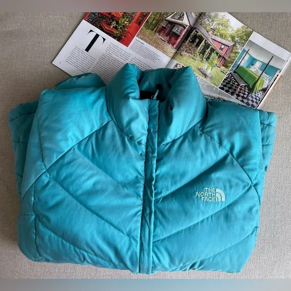 The North Face 550 Down Puffer Jacket In Emerald Teal/Blue/Green Size L
