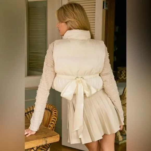 WHITE PUFFER VEST WITH SATIN BOW