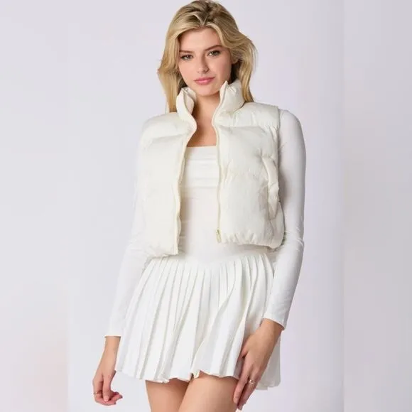 WHITE PUFFER VEST WITH SATIN BOW