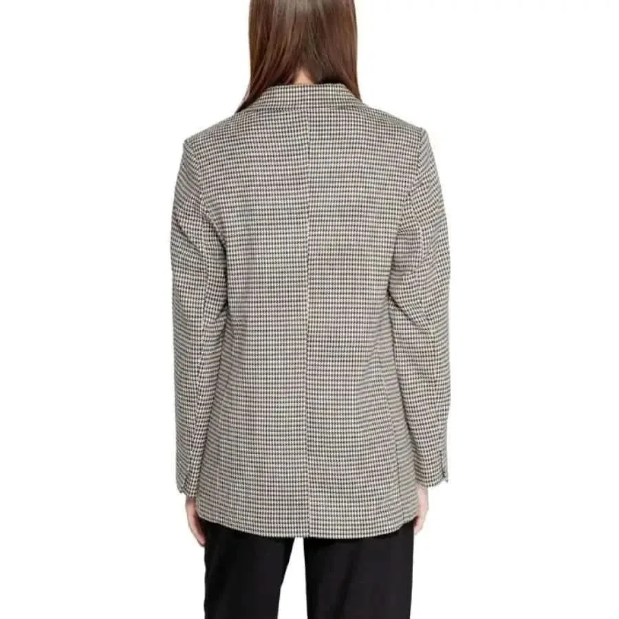 Women's Black Checked Blazer with Buttons and Front Pockets