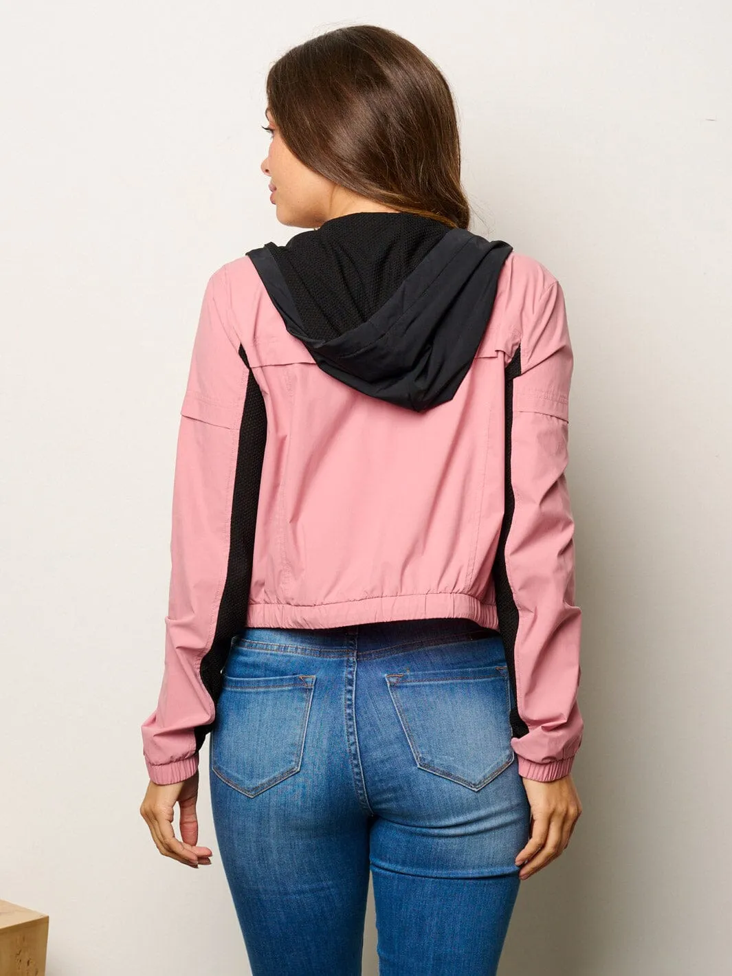 WOMEN'S LONG SLEEVE BUTTON CLOSURE FRONT POCKETS HOODED JACKET