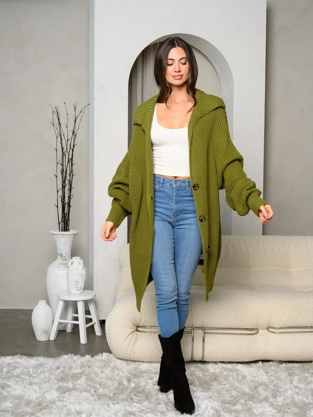 WOMEN'S LONG SLEEVE COLLAR BUTTON CLOSURE OVERSIZE CARDIGAN