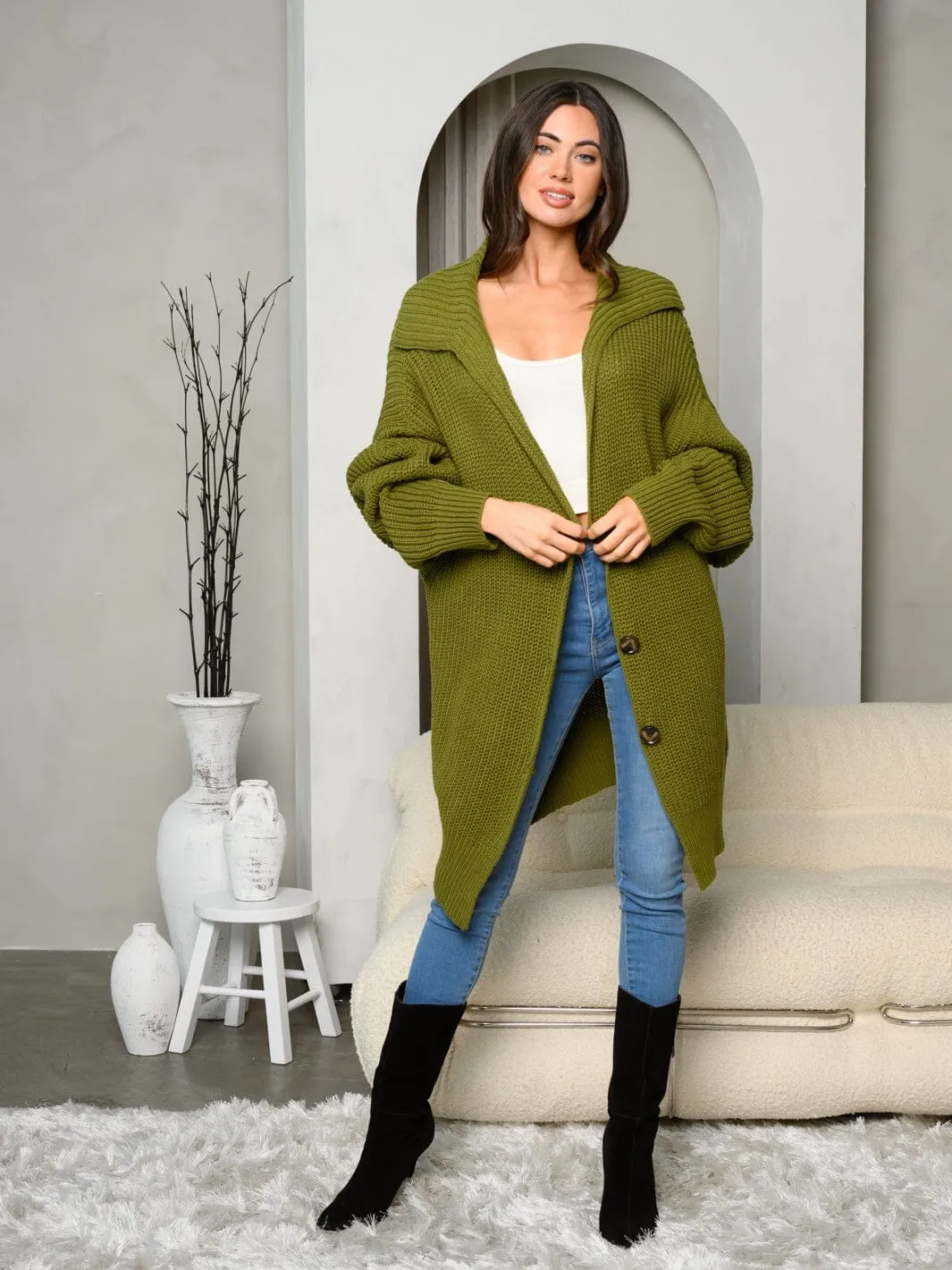WOMEN'S LONG SLEEVE COLLAR BUTTON CLOSURE OVERSIZE CARDIGAN