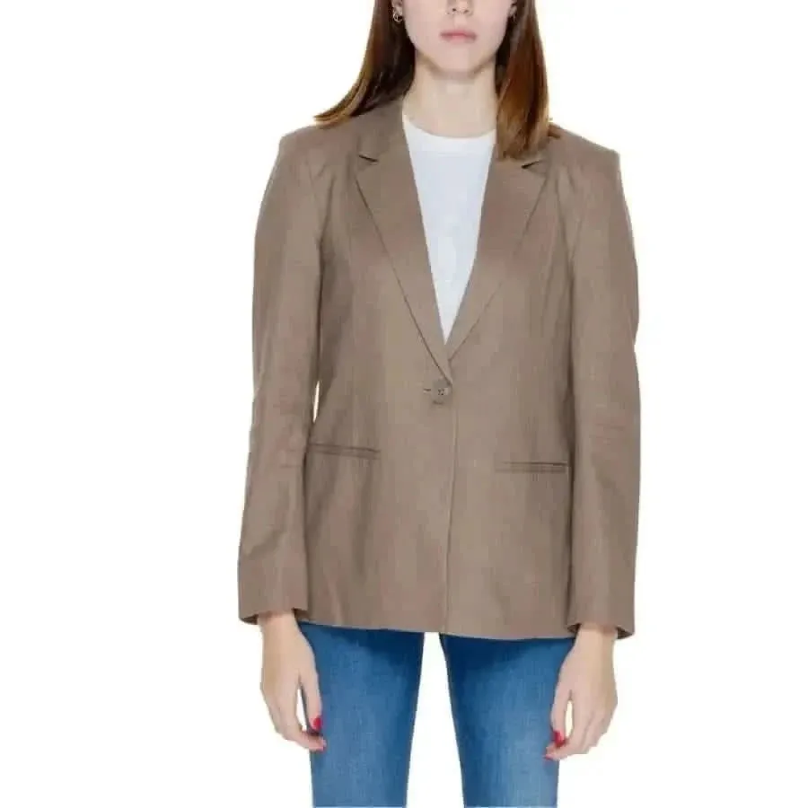 Women's White Pinstripe Blazer with Front Pockets