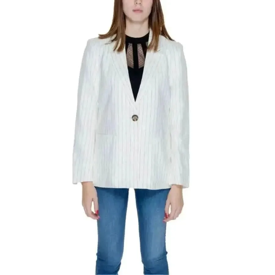 Women's White Pinstripe Blazer with Front Pockets