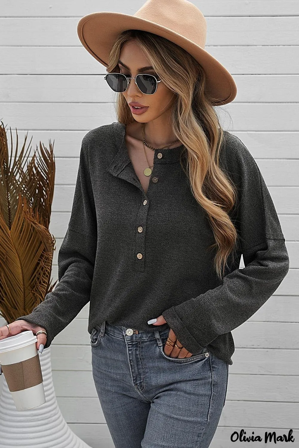Xieyinshe - Loose buttoned khaki long sleeve shirt