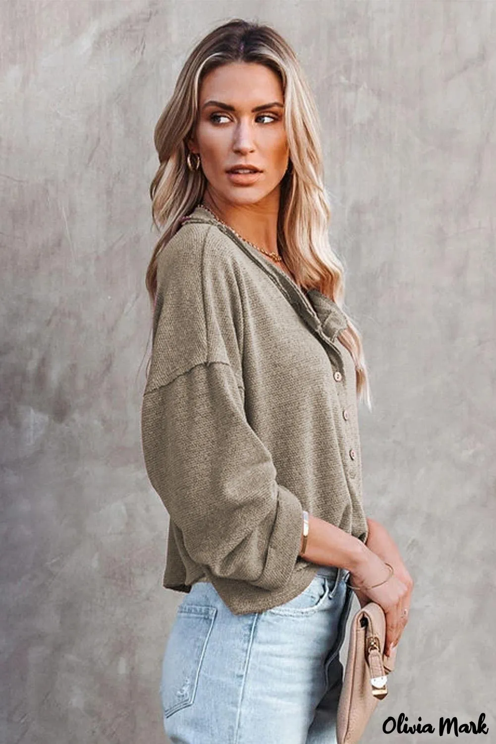 Xieyinshe - Loose buttoned khaki long sleeve shirt
