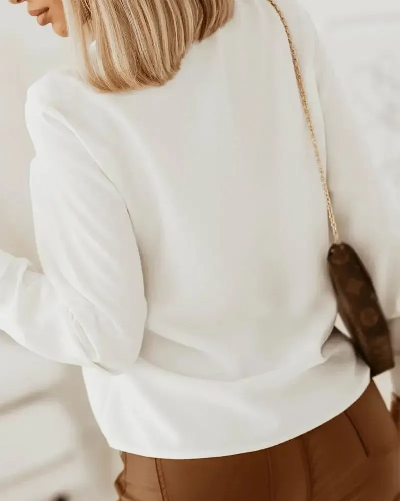 Xieyinshe - V-Cut Long Sleeve Ruched Top