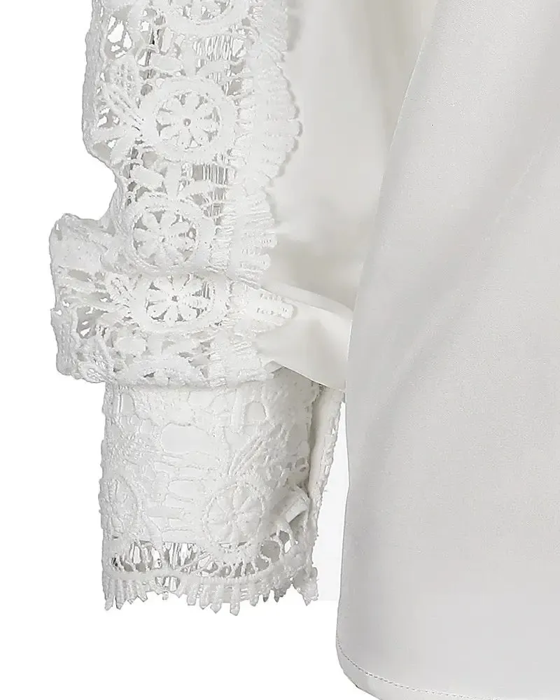 Xieyinshe - V-neck top with long sleeves in guipure lace